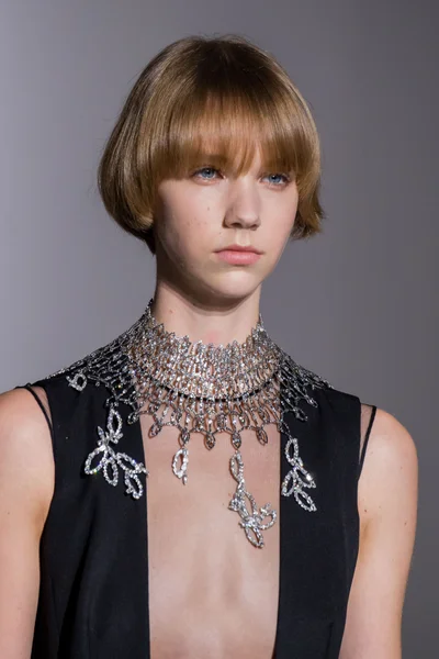 Look 105
